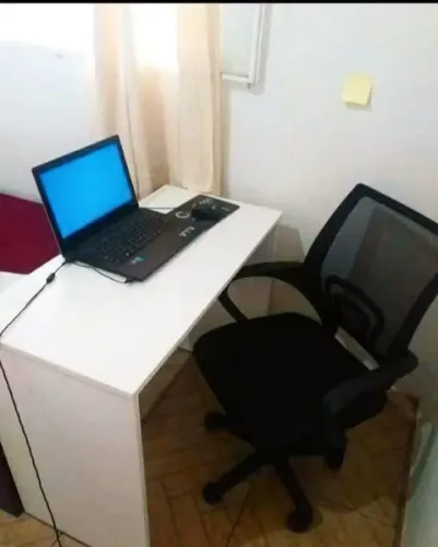 Mesa para estudos em mdf