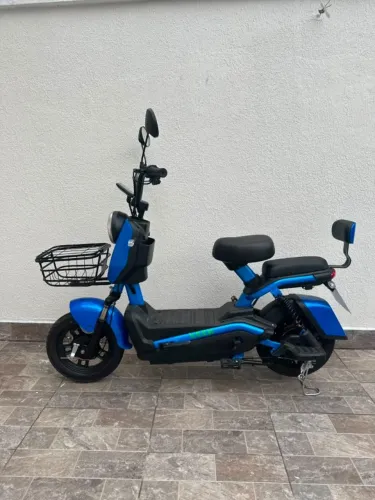 Moto Scooter Elétrica Keen 1000w