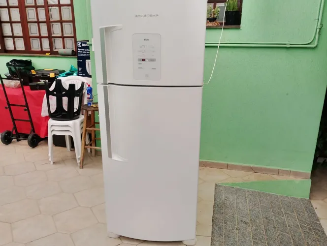 Geladeira Frost Free brm48 funcionando com garantia