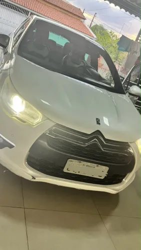 Citroen DS4 1.6 Turbo 16V 5P Aut. 2014