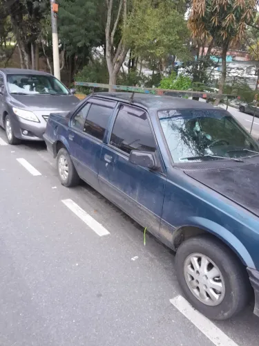 Chevrolet Monza GL 1.8 Efi/ SL/ L/ 650/barc. 2e4p (álcool) 1993