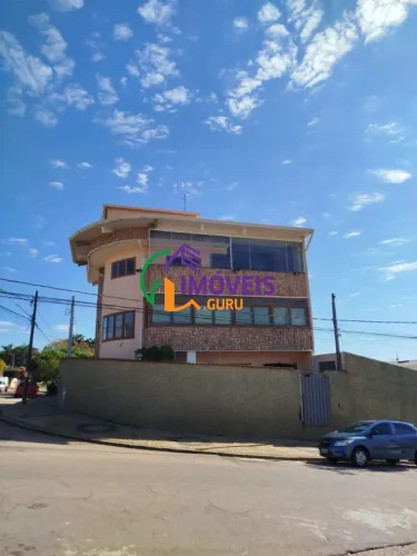 CASA ASSOBRADADA - JARDIM PINHEIROS - SP