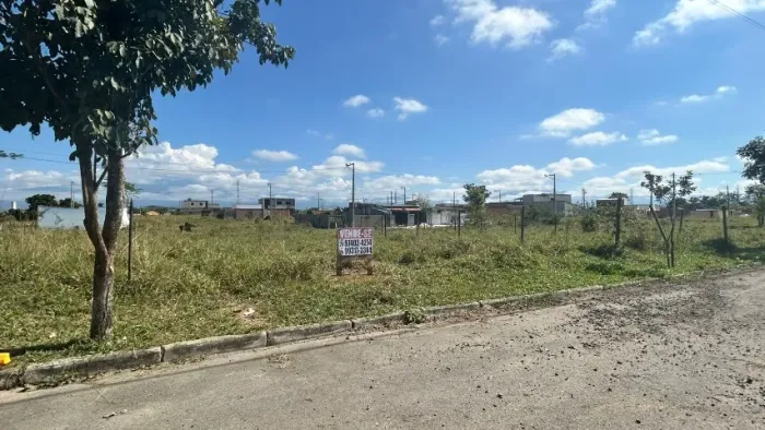 Terreno 200m2