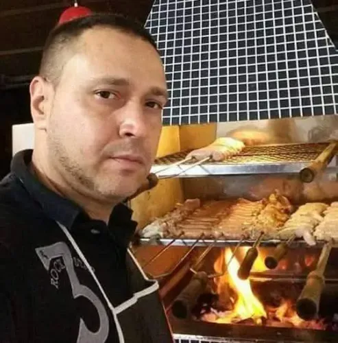 Churrasqueiro Para Festas e Freelancer em Restaurante