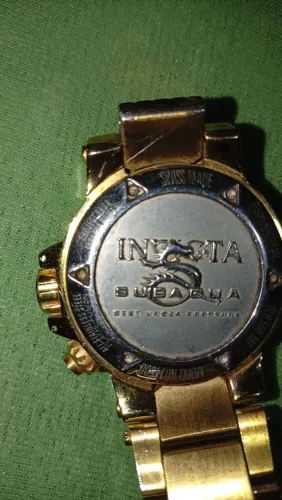 Relógio invicta