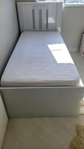 Cama de Solteiro com Cama Auxiliar + Colchão - Ótimo Estado de Conservação