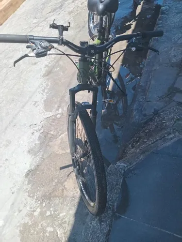 BICICLETA MARCA ABSOLUTE NERO 5 ARO 29