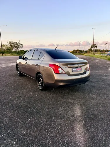 Nissan Versa S 1.6 16V Flex Fuel 4P Mec. 2013