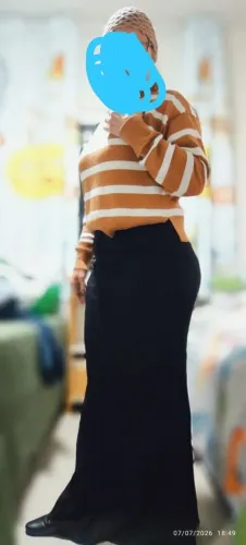 Saia plissada nova Zara