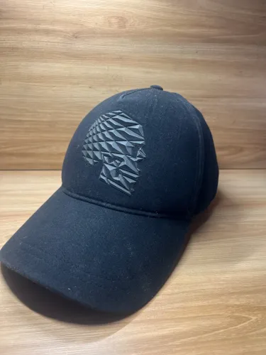 Boné Preto Zara