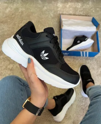 Promoção Tênis Adidas