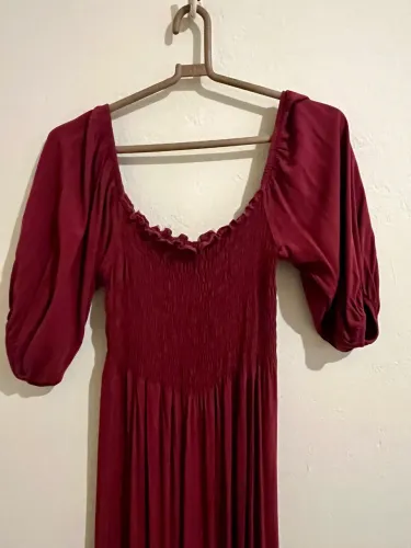 Vestido longo cor de vinho 