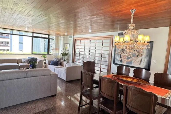 Apartamento Alto Padrão Mobiliado com Vista Mar no Mucuripe | 229m² + Lazer Completo