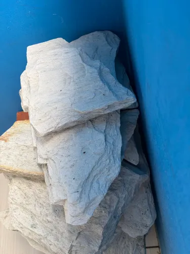 PEDRA MOLEDO ALMOFADA SUPER BRANCA