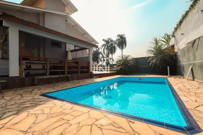 Casa para venda ou locação no condomínio Parque São Paulo
