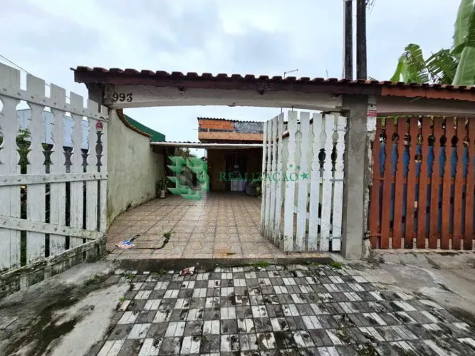 Casa com Escritura definitiva tudo ok em Mongaguá no Bairro Jussara