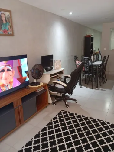 Venda de casa em condomínio 