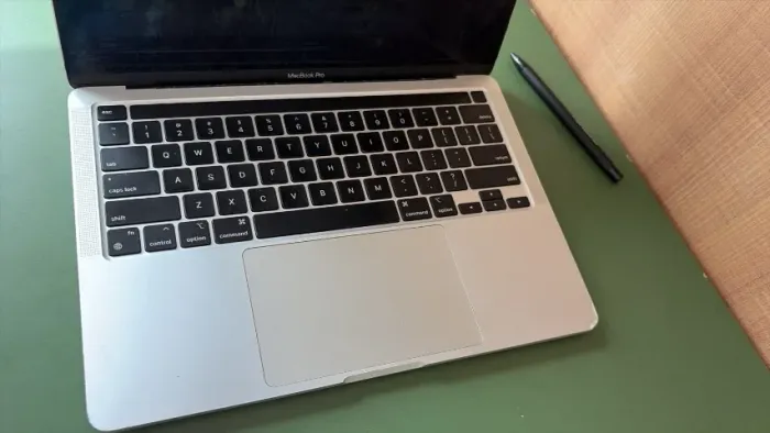 Macbook M1 Pro 2020 256GB (LEIA A DESCRISSÃO)