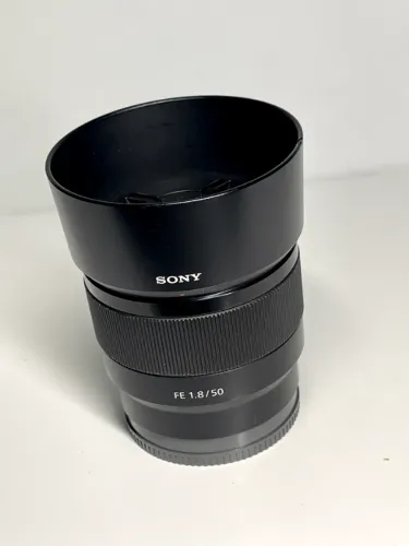 Lente Sony 50mm 1.8 FE