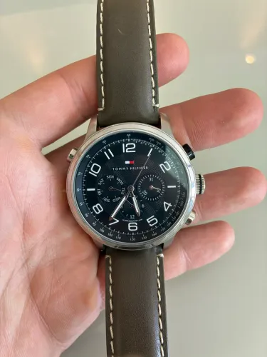 Relógio Tommy Hilfiger Clássico