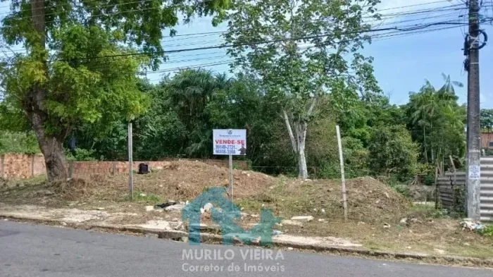 Terreno no Novo Aleixo (prox. Av. das Torres), 15 x 30m