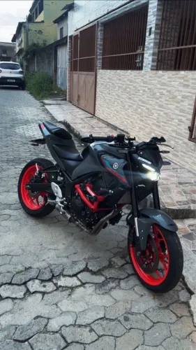 MT-03 Yamaha 2023 Linda! Cinza