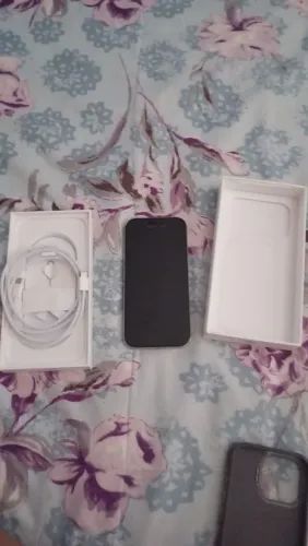 iPhone 16 Pro maxxx Novo com Nota fiscal ?