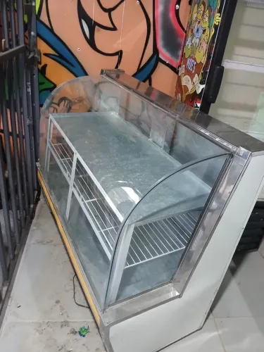 Expositor Balcão frio semi-novo