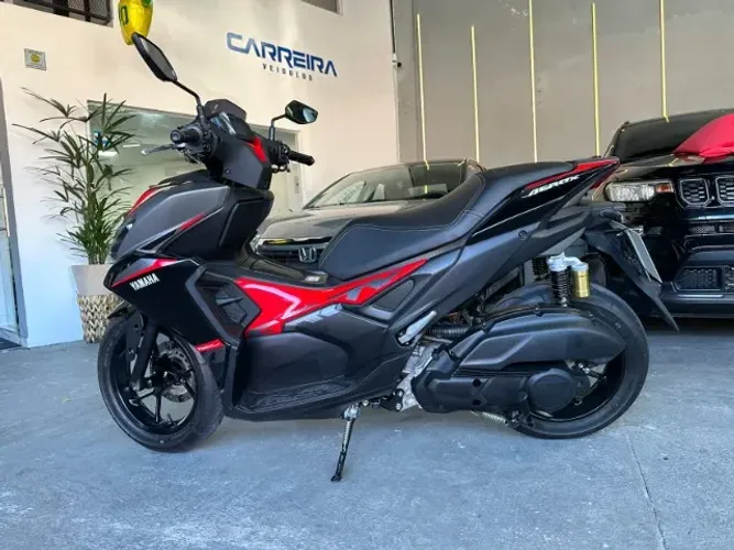 YAMAHA AEROX CONNECTED ABS 160 CC ( NA GARANTIA DE FABRICA )