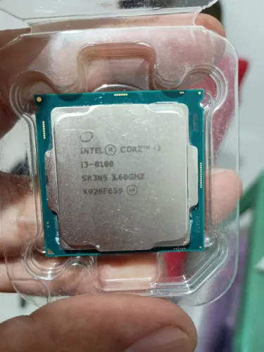 Processador Intel core I3 8100