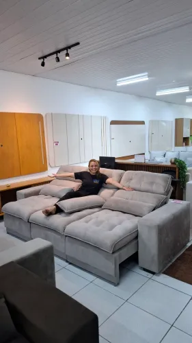 SOFA RETRATIL E RECLINÁVEL 2.85M