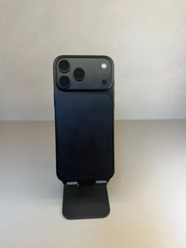 iPhone 18 Pro Max 512GB - Preto - Semi Novo