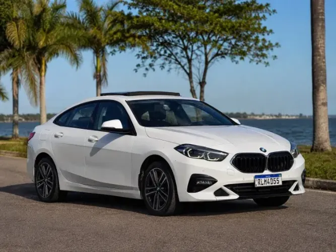 BMW 218I Gran Coupe Sport GP 1.5 Bi-turbo 2022