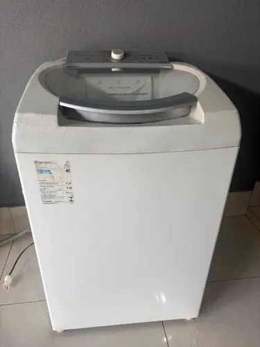Máquina de lavar roupas
