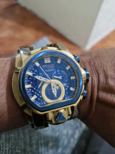 Relógio invicta modelo Zeus