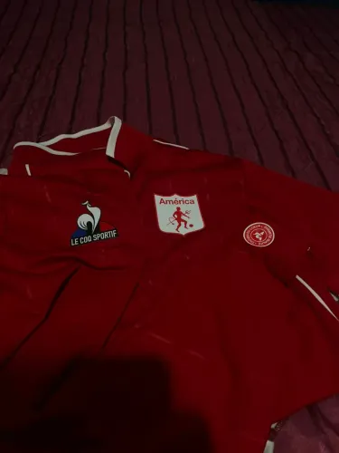 Camisa América