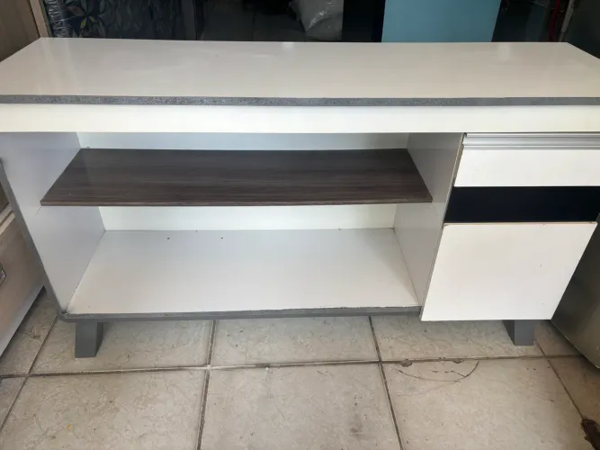 RACK DE SALA 