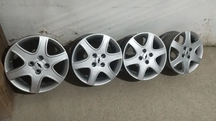 Rodas liga leve aro 15 
