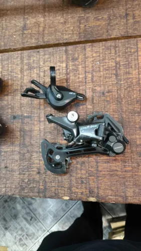 Câmbio + Passador Shimano Deore 12v