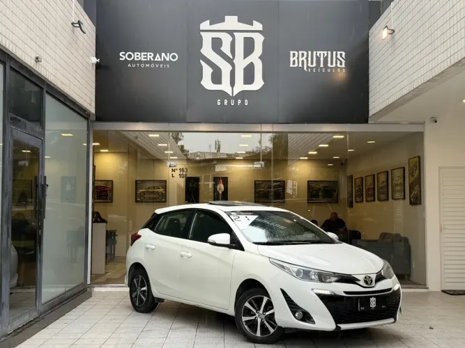 Toyota Yaris XLS Connect 1.5 Flex 16V 5P AUT 2021