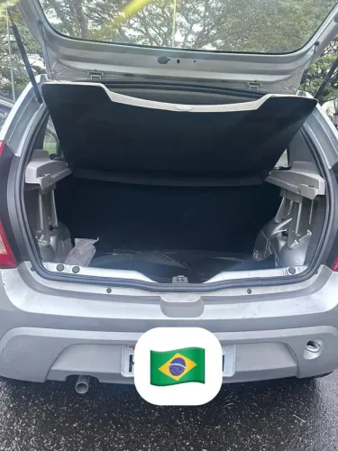 Renault Sandero Authentique Hi-flex 1.0 16V 5P 2009