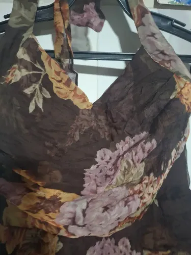 Vendo 2 vestidos morena rosa tamanho m