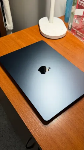 MacBook Air M4