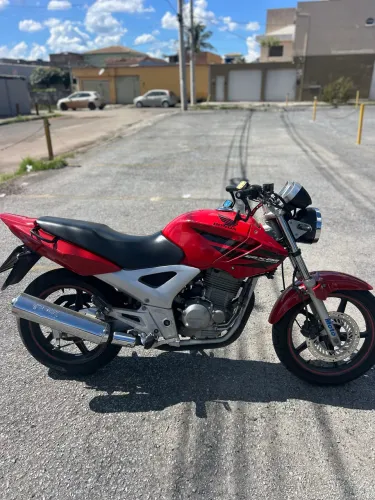CBX Twister 250