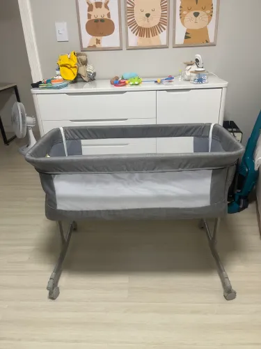  SEMI NOVO - Berço Portátil Sleep 3 em 1 Moisés Co-bed Acopla na Cama - Cinza Kababy