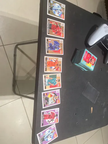 Figurinhas extra sticker legends