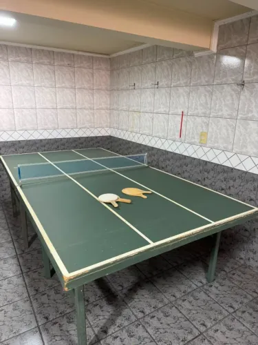 Mesa de Ping Pong / Tênis de Mesa - Tamanho Oficial