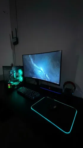PC GAMER COMPLETO RYZEN 9 5900X + RX 7600 + 32GB + MONITOR 34" 165HZ