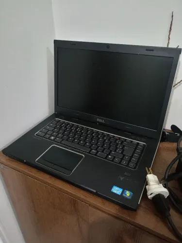 Notebook Dell i5 4 GB RAM HD 320 GB linha vostro 3500