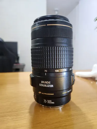 EF 70-300mm F4-5.6 ULTRASONIC